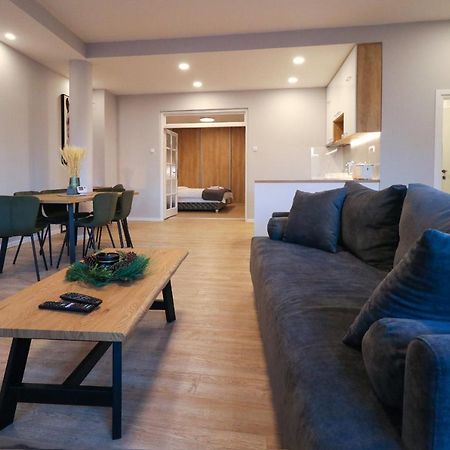 Heart Of Nis Lux Apartment Екстериор снимка