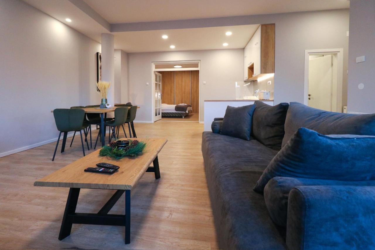 Heart Of Nis Lux Apartment Екстериор снимка